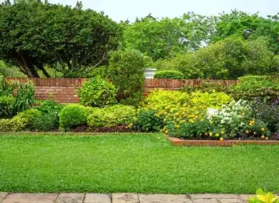 landscaping services Rogers